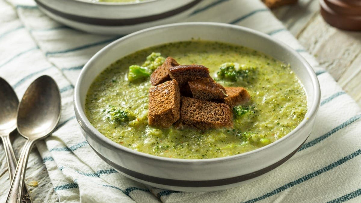 Sopa de brócolis