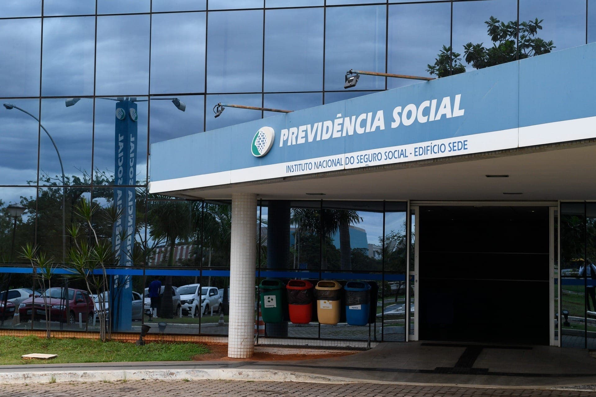 INSS irá ressarcir aposentados e pensionistas lesados