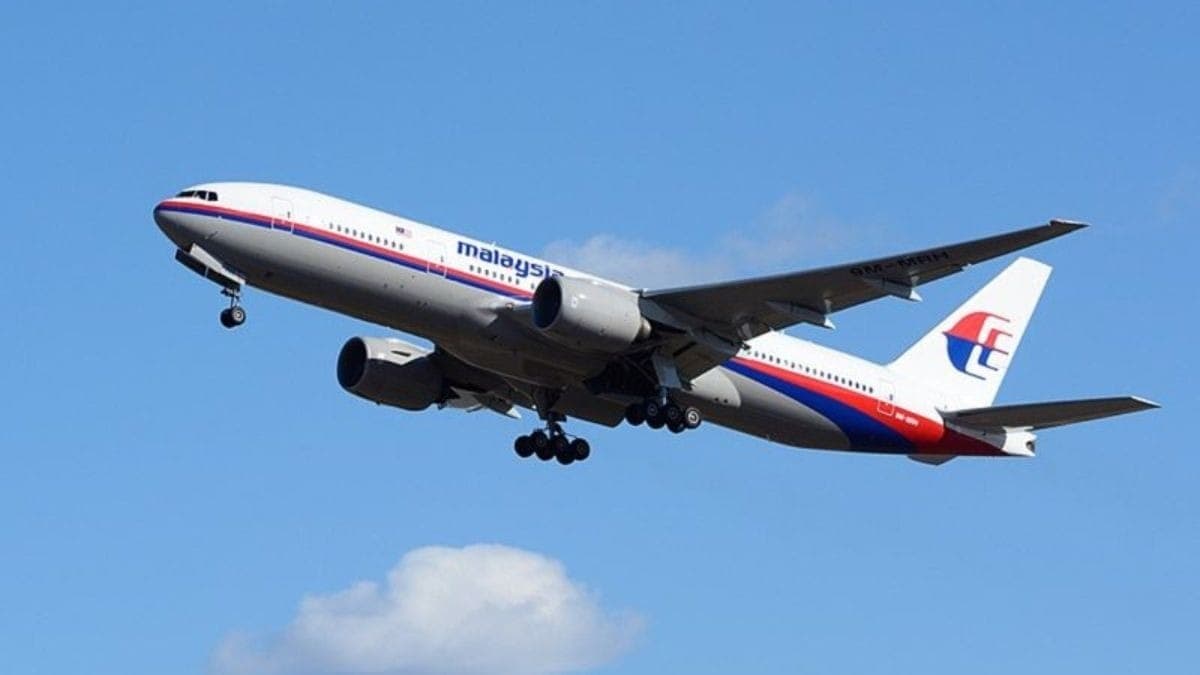 Voo da Malaysia Airlines desapareceu em 2014