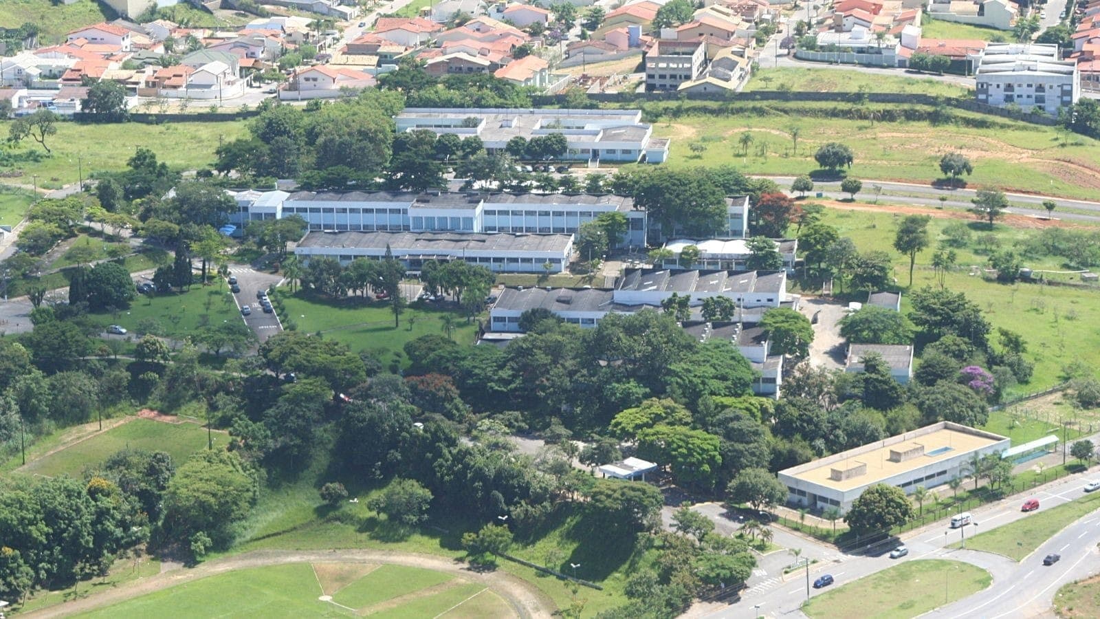 Lista de convocados sai às 10h; inscrição deve ser confirmada online