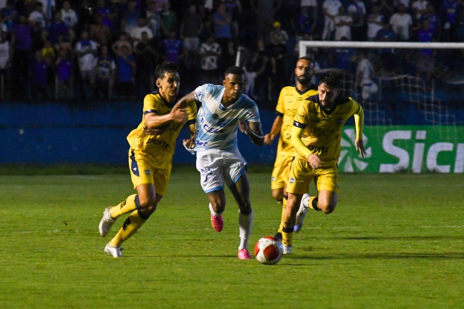 Horários definidos: saiba quando Taubaté e São José vão disputar vaga na semifinal da A2