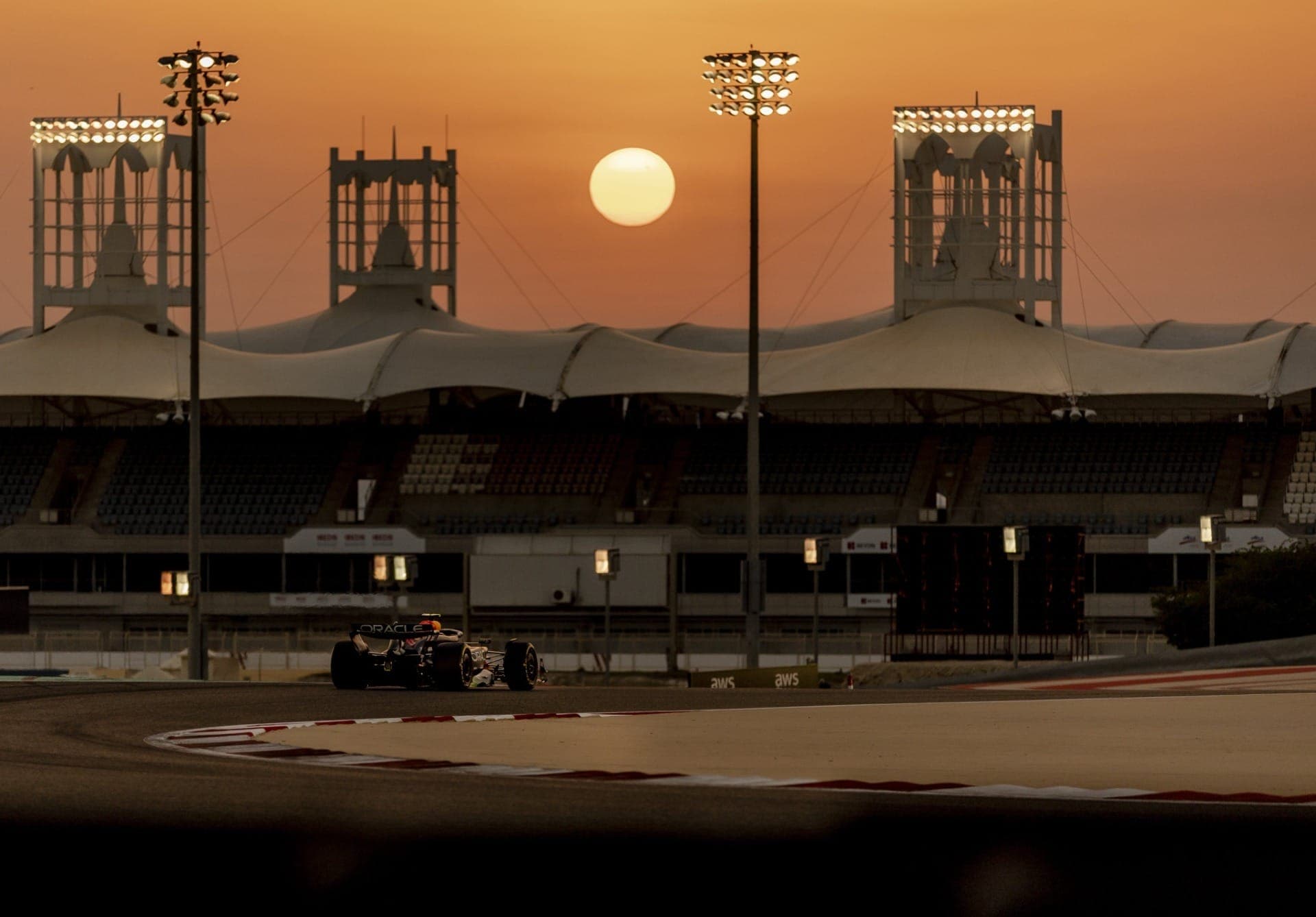 Bahrein foi palco da pré-temporada da F1 em fevereiro e recebeu abertura do campeonato entre 2021 e 2024