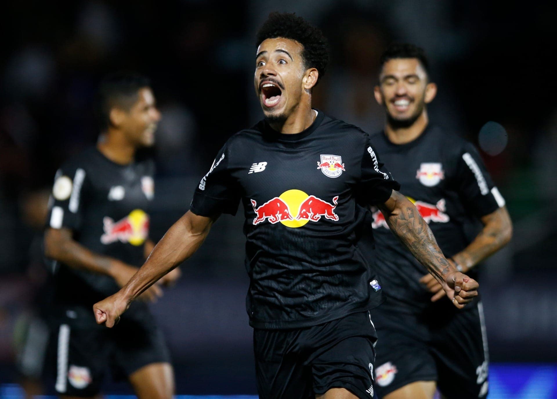 Negociação entre Red Bull Bragantino e Palmeiras por Lucas Evangelista pode melar