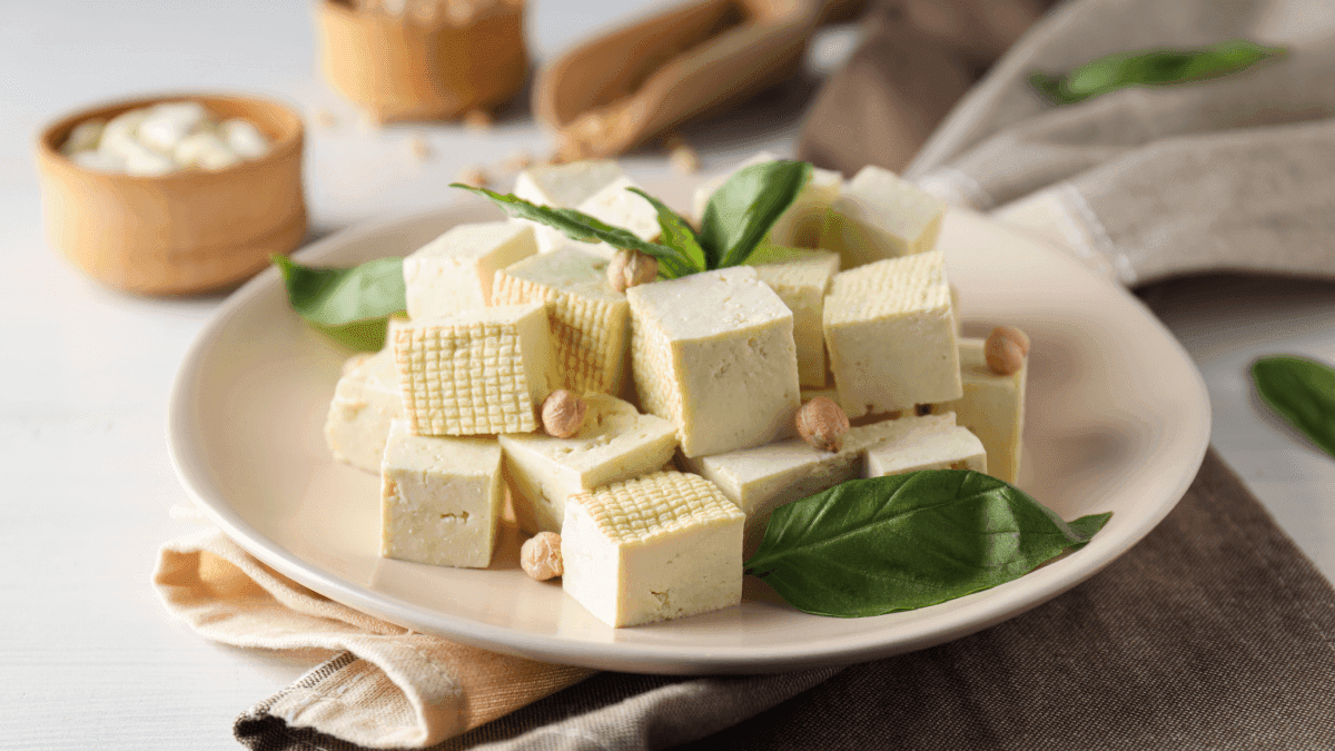 Tofu, prato típico do Japão, é feito com soja 