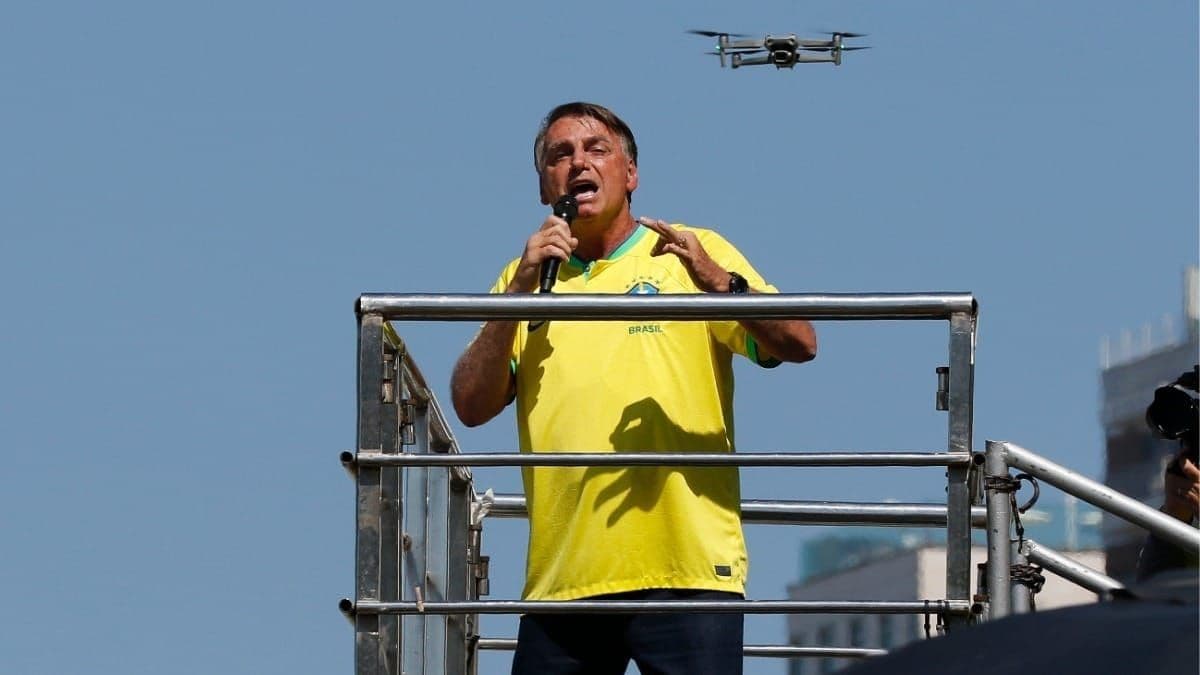 Bolsonaro no ato do RJ