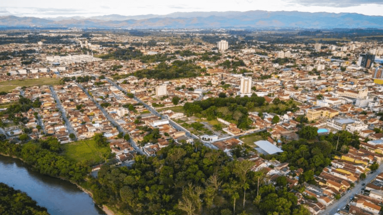 Câmara de Pindamonhangaba aprova projeto que muda cobrança da taxa de lixo