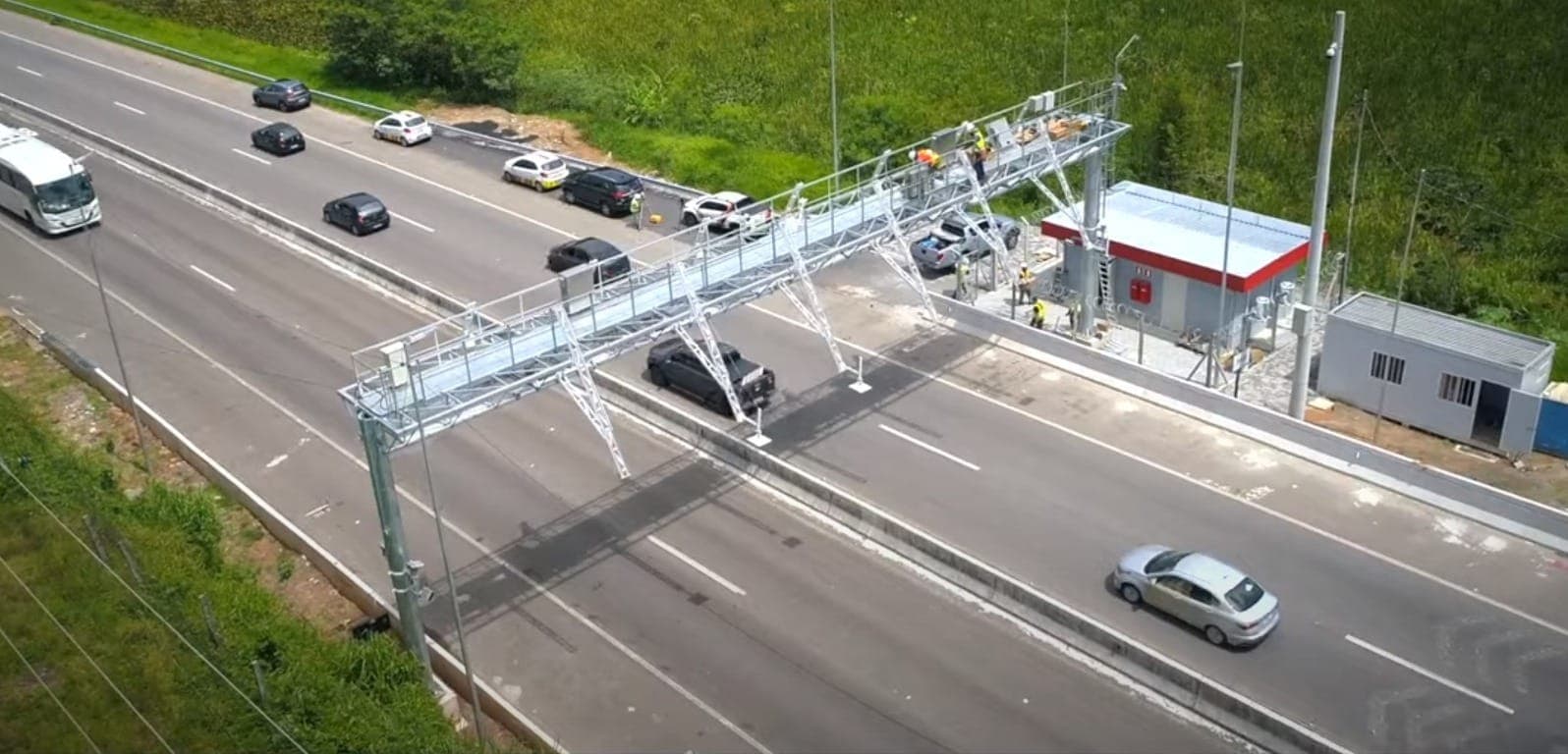 CCR RioSP estima fluxo superior a 1,5 milhão de veículos durante o Carnaval nas rodovias Via Dutra e Rio-Santos