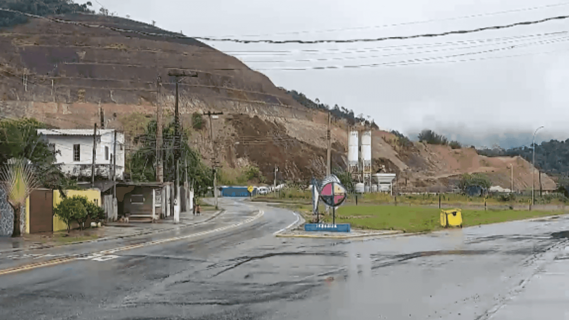 Defesa Civil realiza simulado de evacuação de área de risco em bairros de São Sebastião