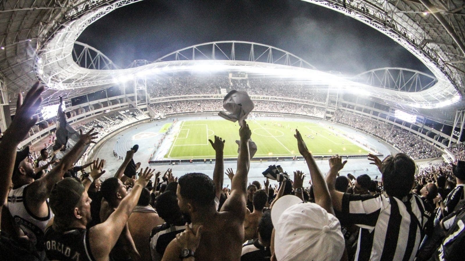 Estádio Nilton Santos