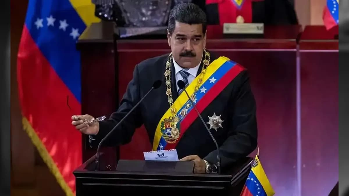 Maduro mobiliza Exército em meio à presença militar dos EUA no Caribe