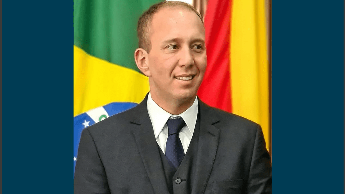 Rodrigo Manga (Republicanos)