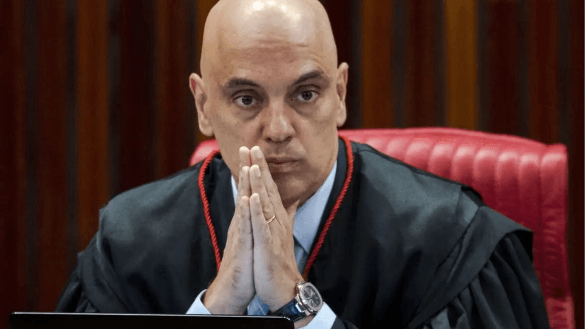 Alexandre de Moraes ordenou bloqueio do Rumble no Brasil