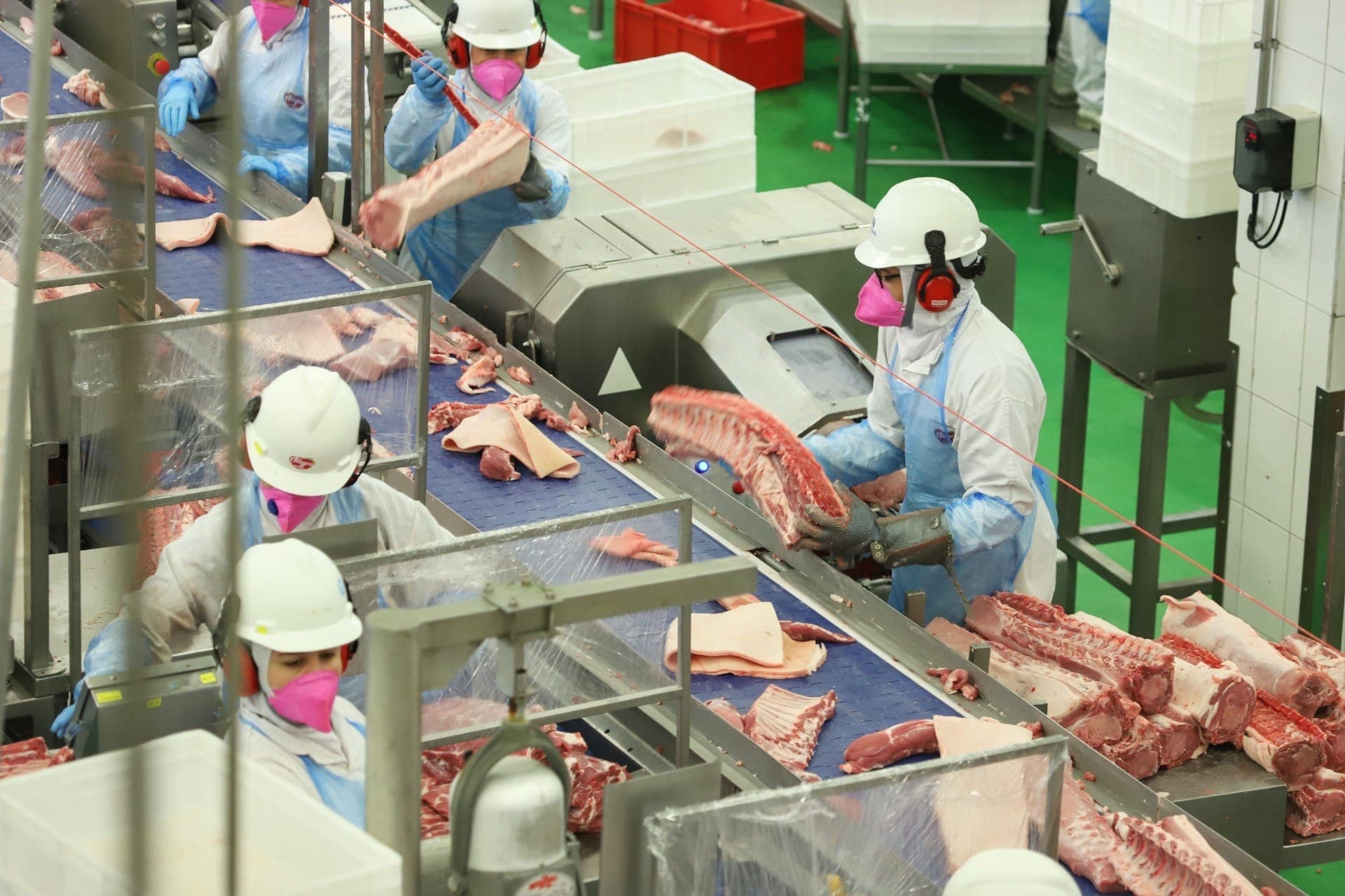 A BRF comercializou 1,328 milhão de toneladas de produtos de outubro a dezembro do ano passado