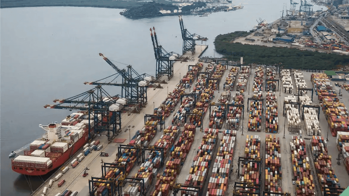 Comércio entre Brasil e Reino Unido cresce 10,5% em 2025