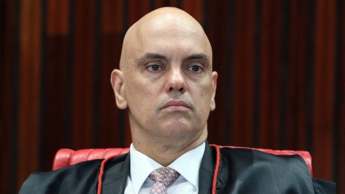 Alexandre de Moraes ordenou bloquio do Rumble no Brasil