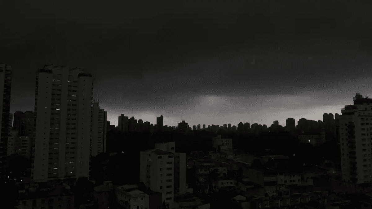 Inmet emite alerta para tempestades e ventos intensos no Vale do Paraíba