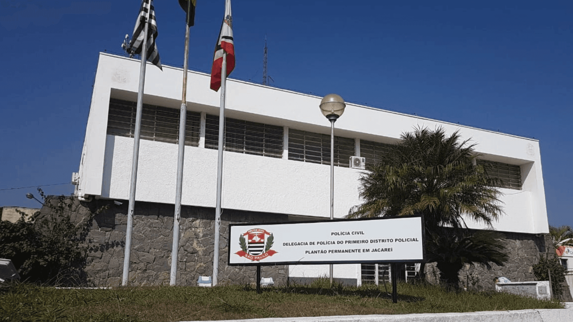 Mulher de 58 anos é encontra morta dentro de casa em Paraibuna