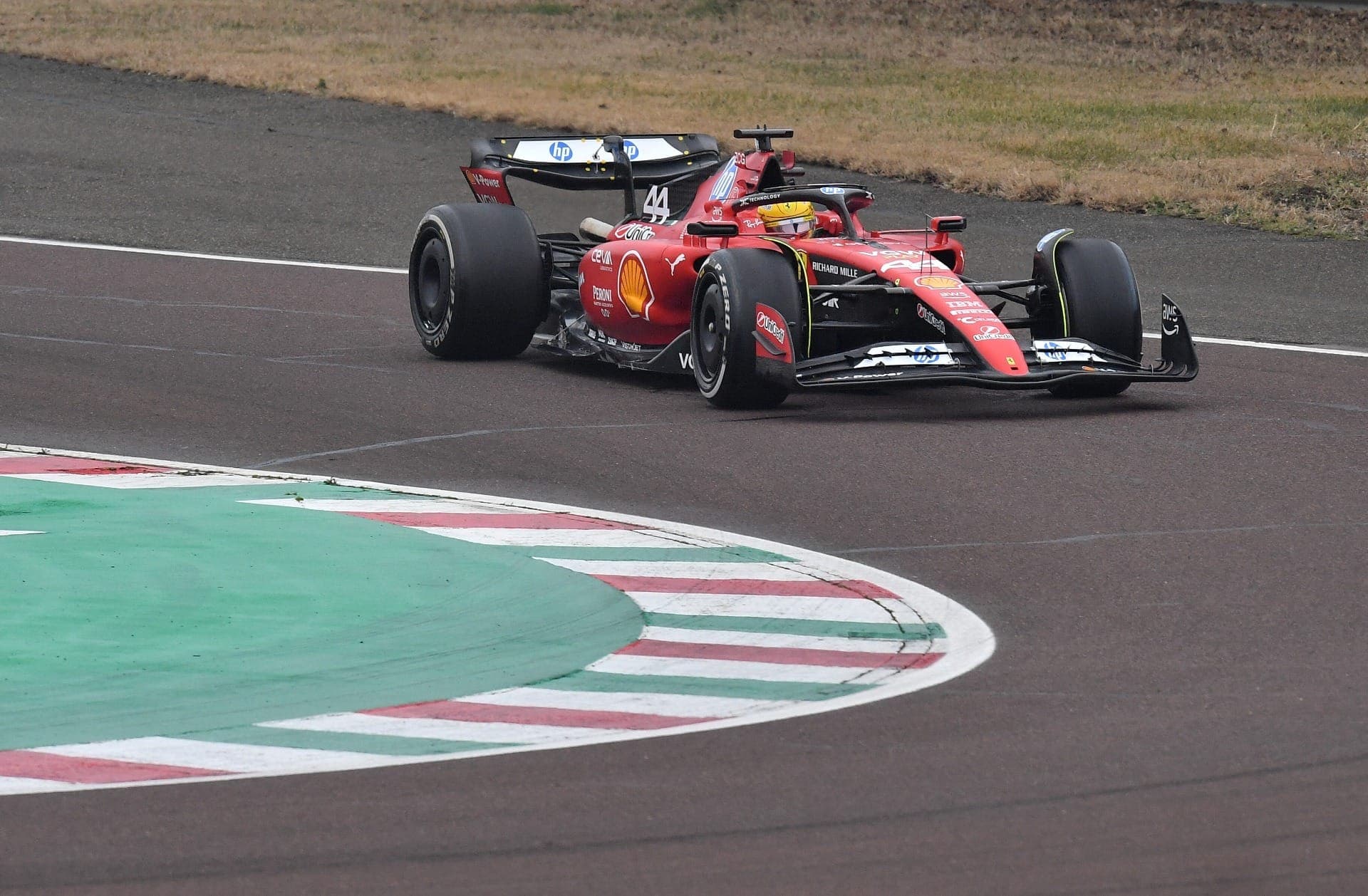 Ferrari ajuda Cadillac a preparar estreia na Fórmula 1 com teste em Imola