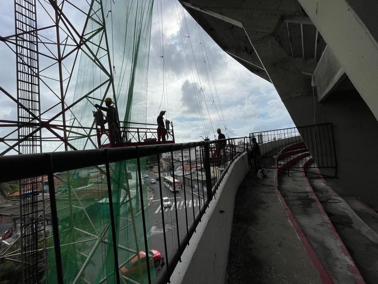 Estádio Arruda começou a receber pequenos reparos
