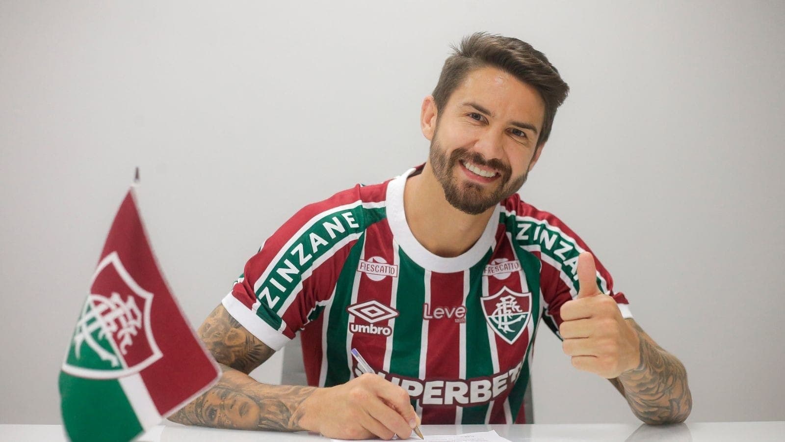 Everaldo, atacante do Fluminense