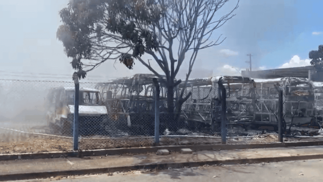 Incêndio em ônibus de Lorena