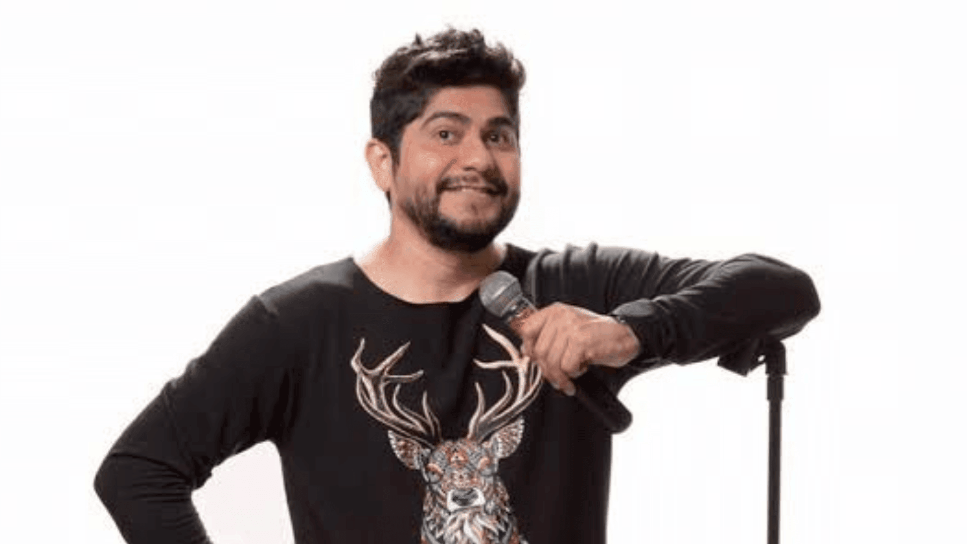 Luiz França traz de volta seu stand-up a São José dos Campos com o show “Humor Fora da Lei”