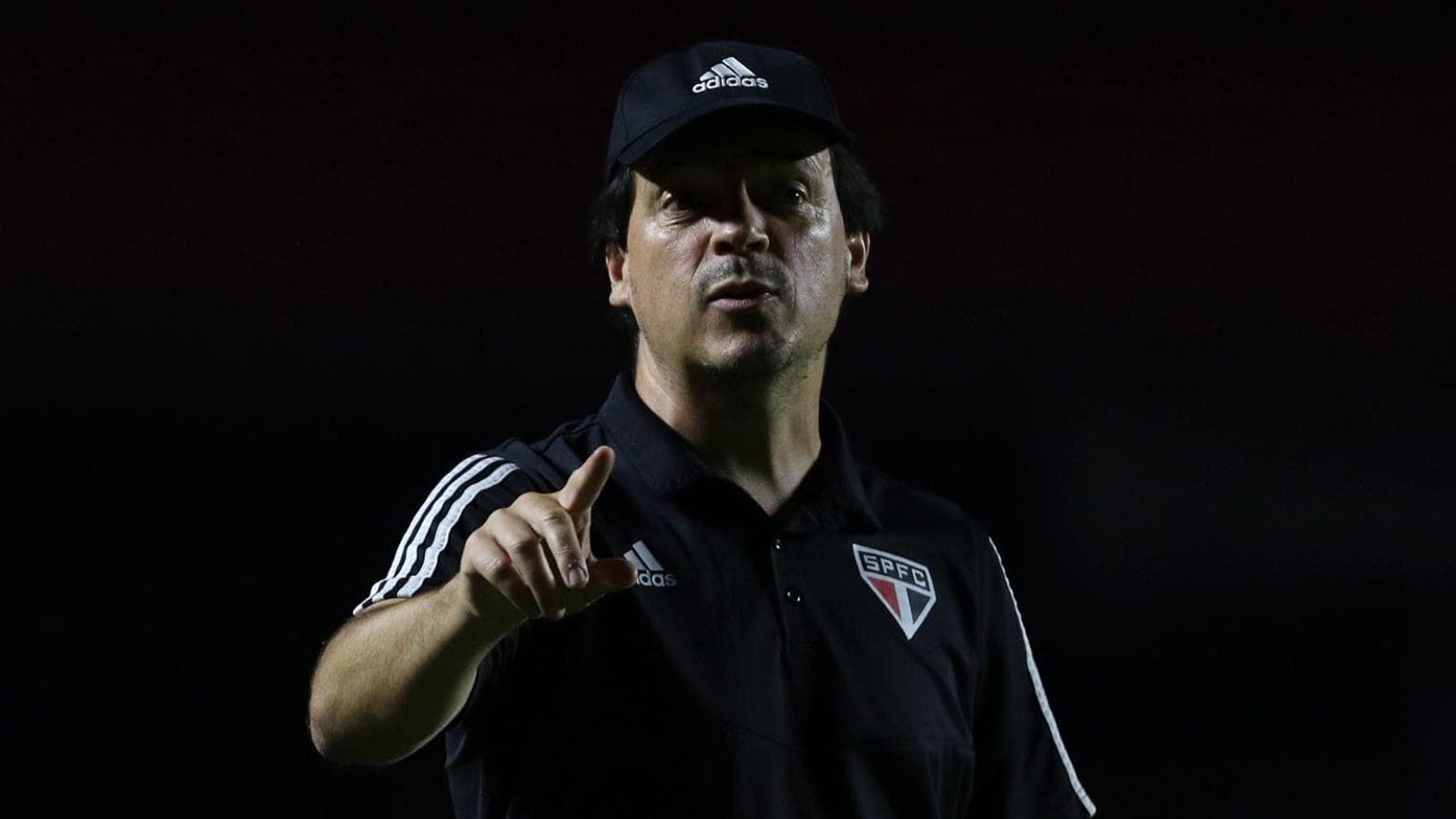 Fernando Diniz durante passagem pelo São Paulo