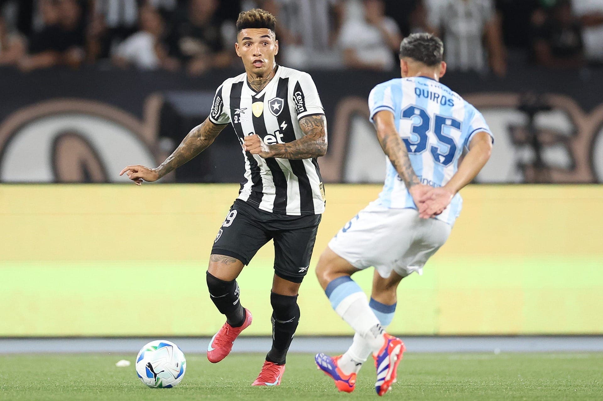 Igor Jesus em Botafogo x Racing, pela Recopa