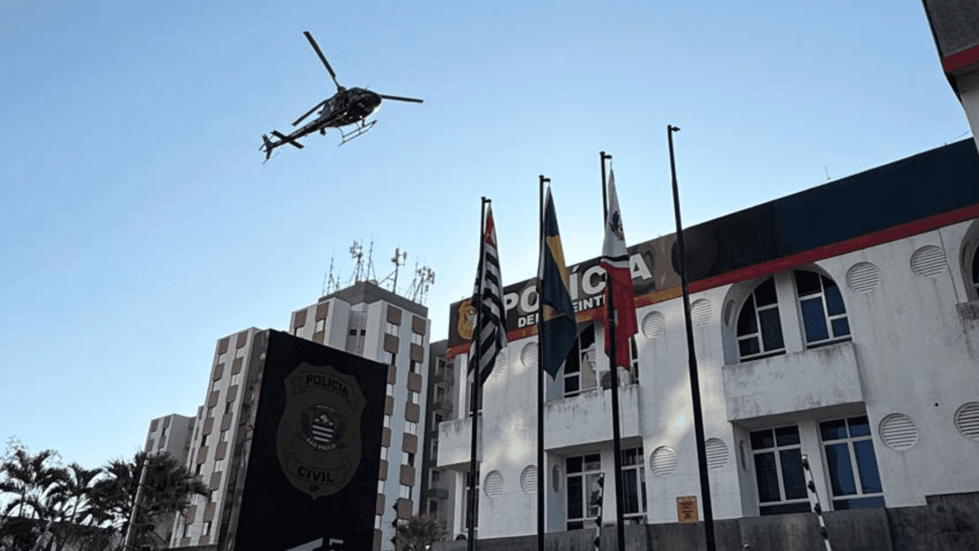 Polícia Civil realiza megaoperação contra o tráfico de drogas em São José dos Campos