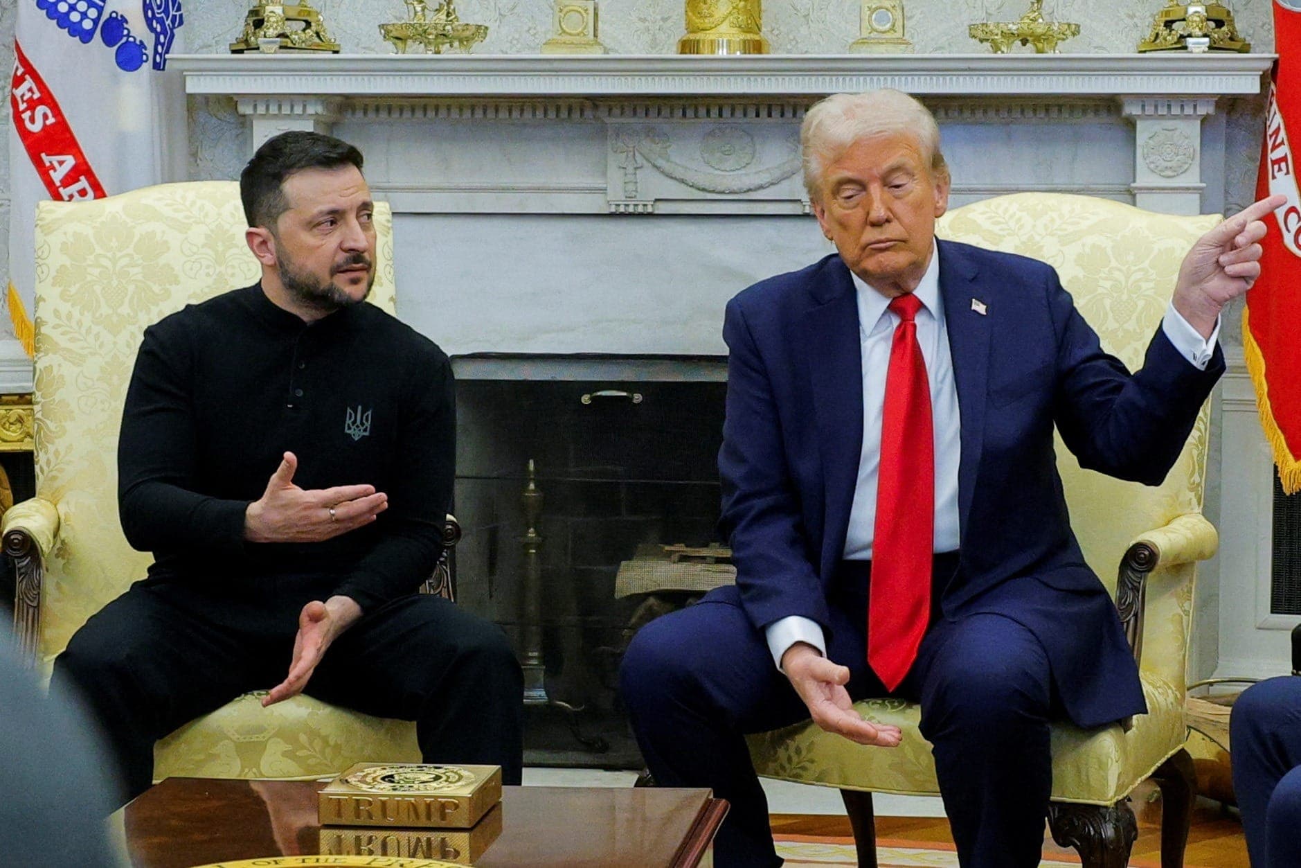 Zelenski e Trump discutem na Casa Branca