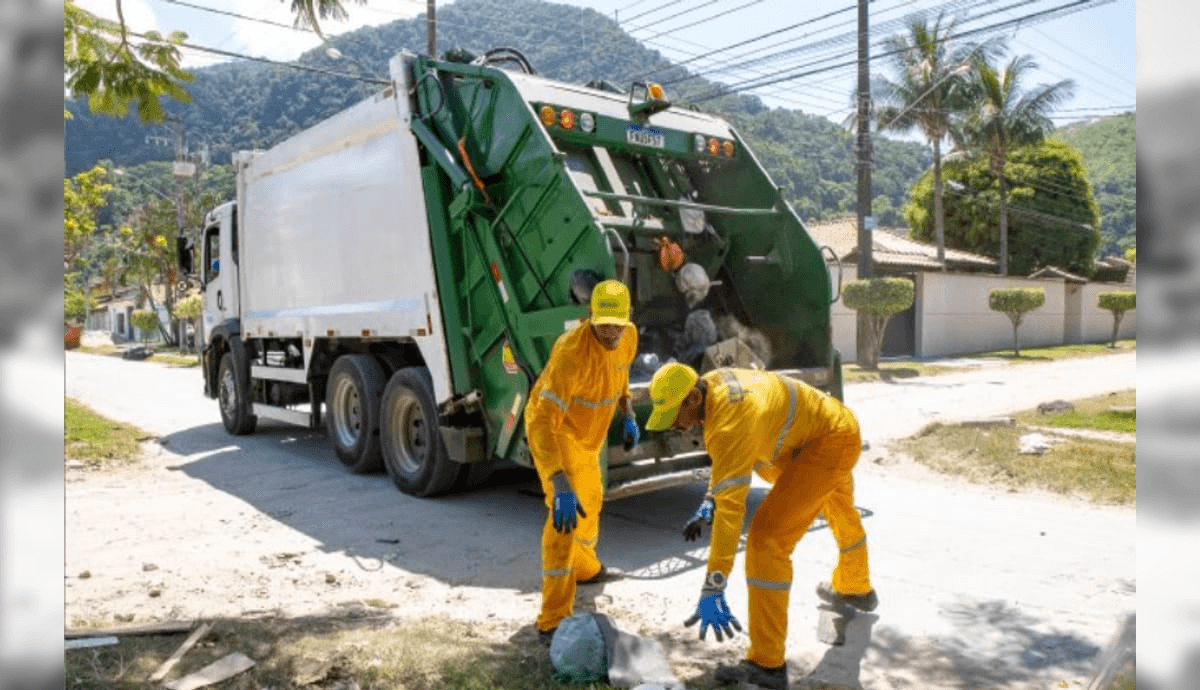 Nova empresa assume coleta de lixo