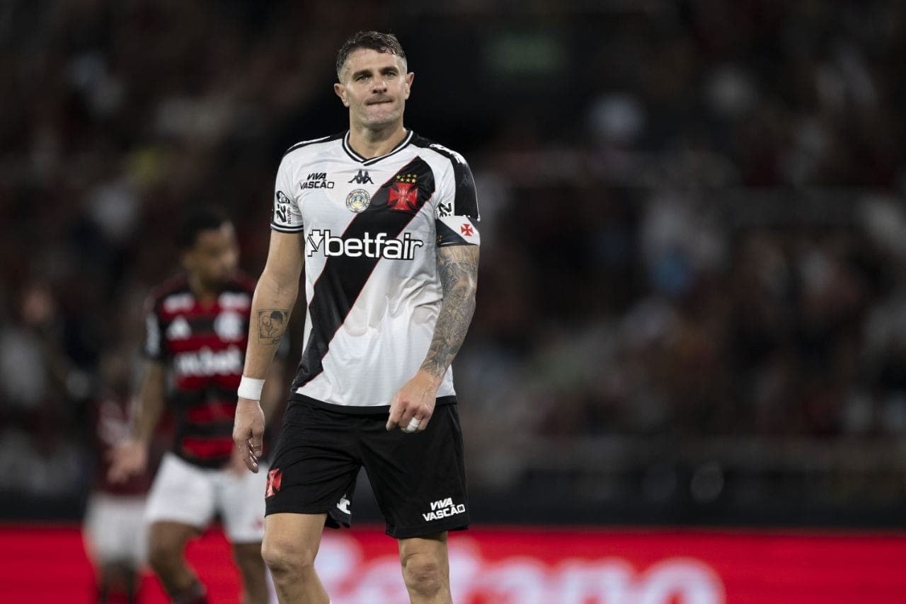 Vegetti durante Vasco x Flamengo