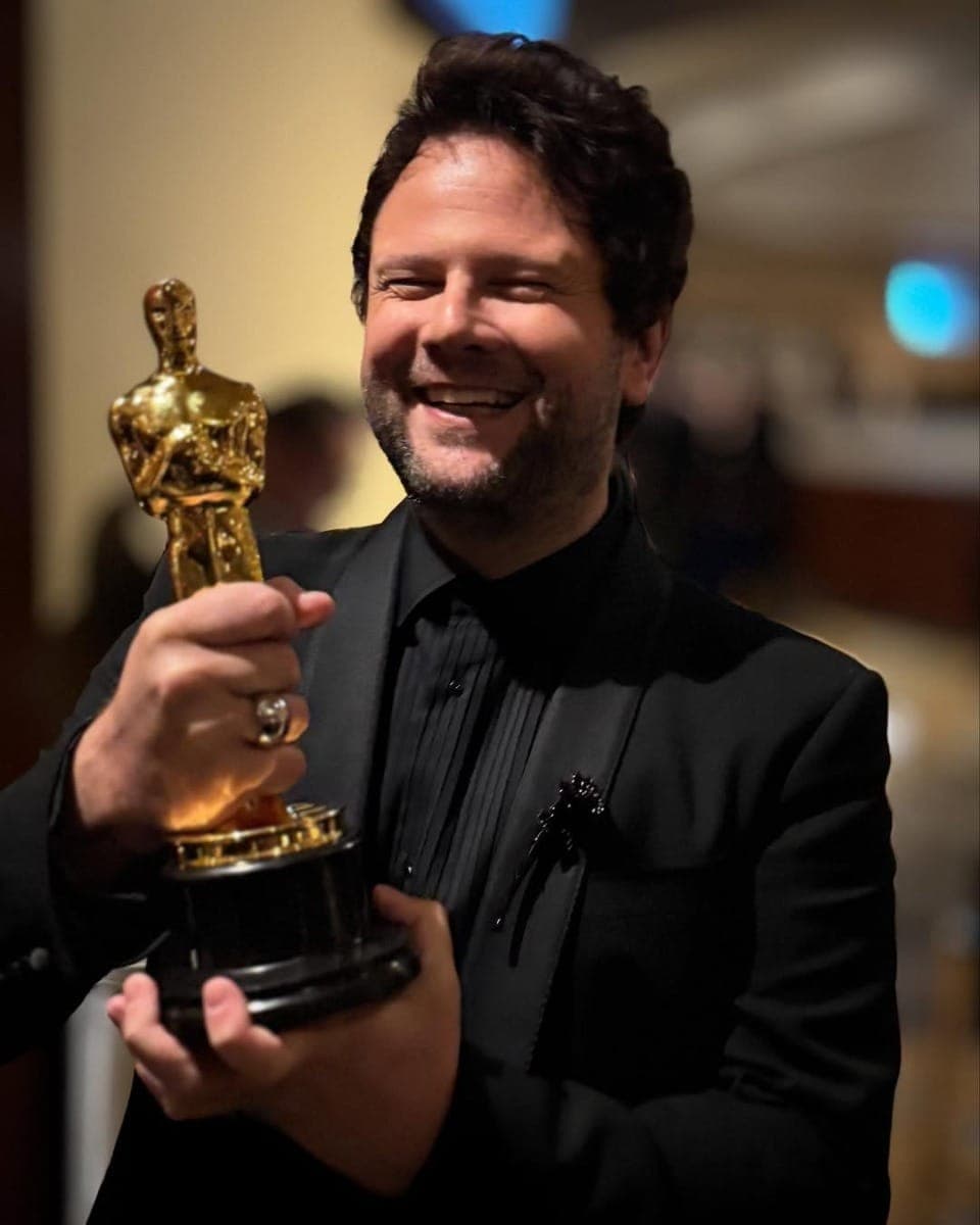 Selton Mello comemora Oscar