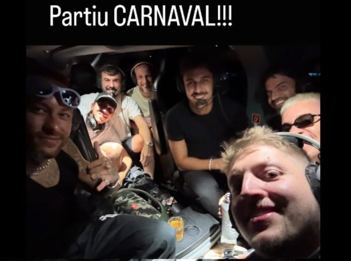 Neymar e amigos partiram para o Carnaval