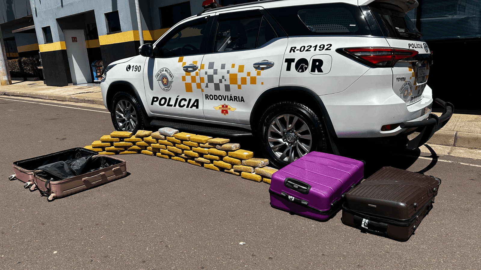 A abordagem aconteceu na região de Bauru