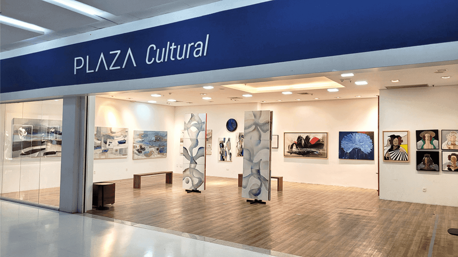A exposição é do artista plástico Araguaí