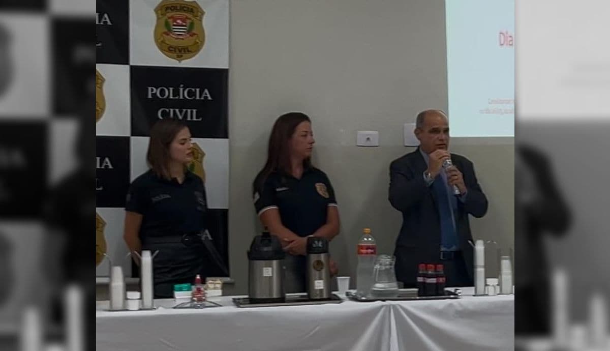 Homenagem foi na tarde de quinta-feira