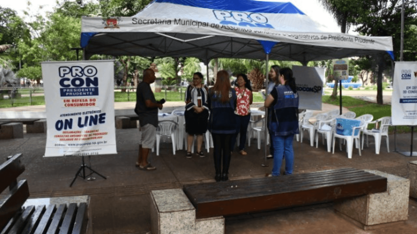 Os atendimentos ocorrem na Praça 9 de Julho