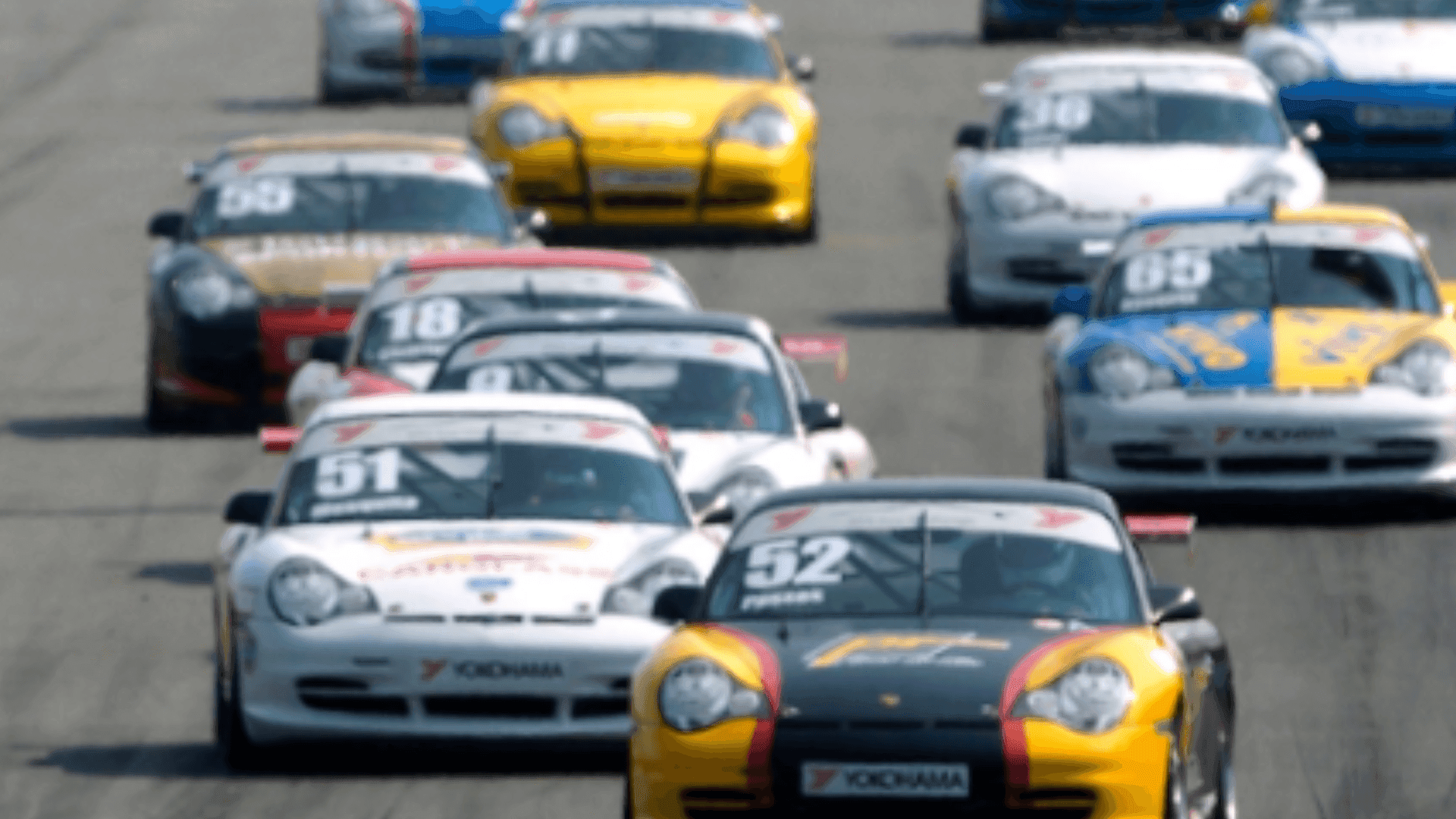 Primeira etapa da Porsche Carrera Cup começa neste sábado (22)