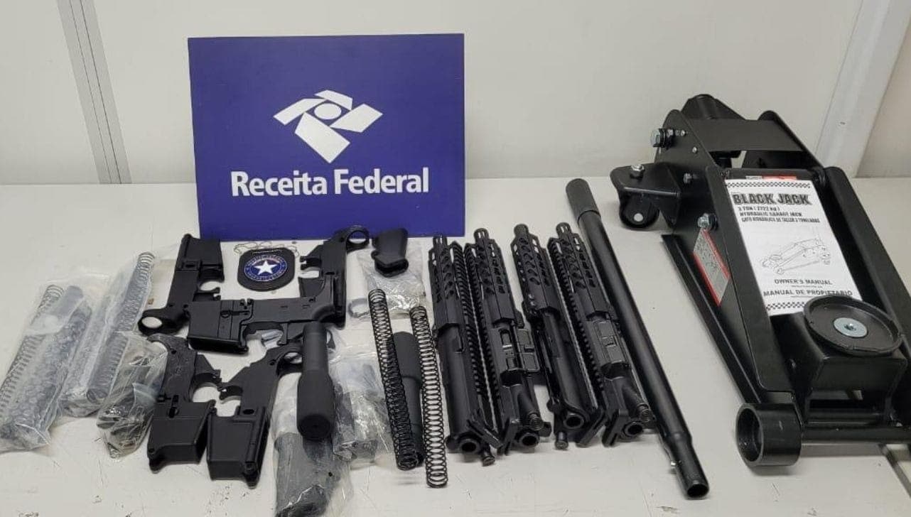 Peças unidas compõem pelo menos 30 fuzis