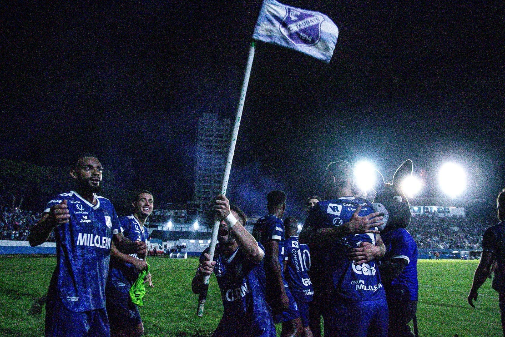 Taubaté inicia venda de ingressos para jogo decisivo contra o Primavera na A2