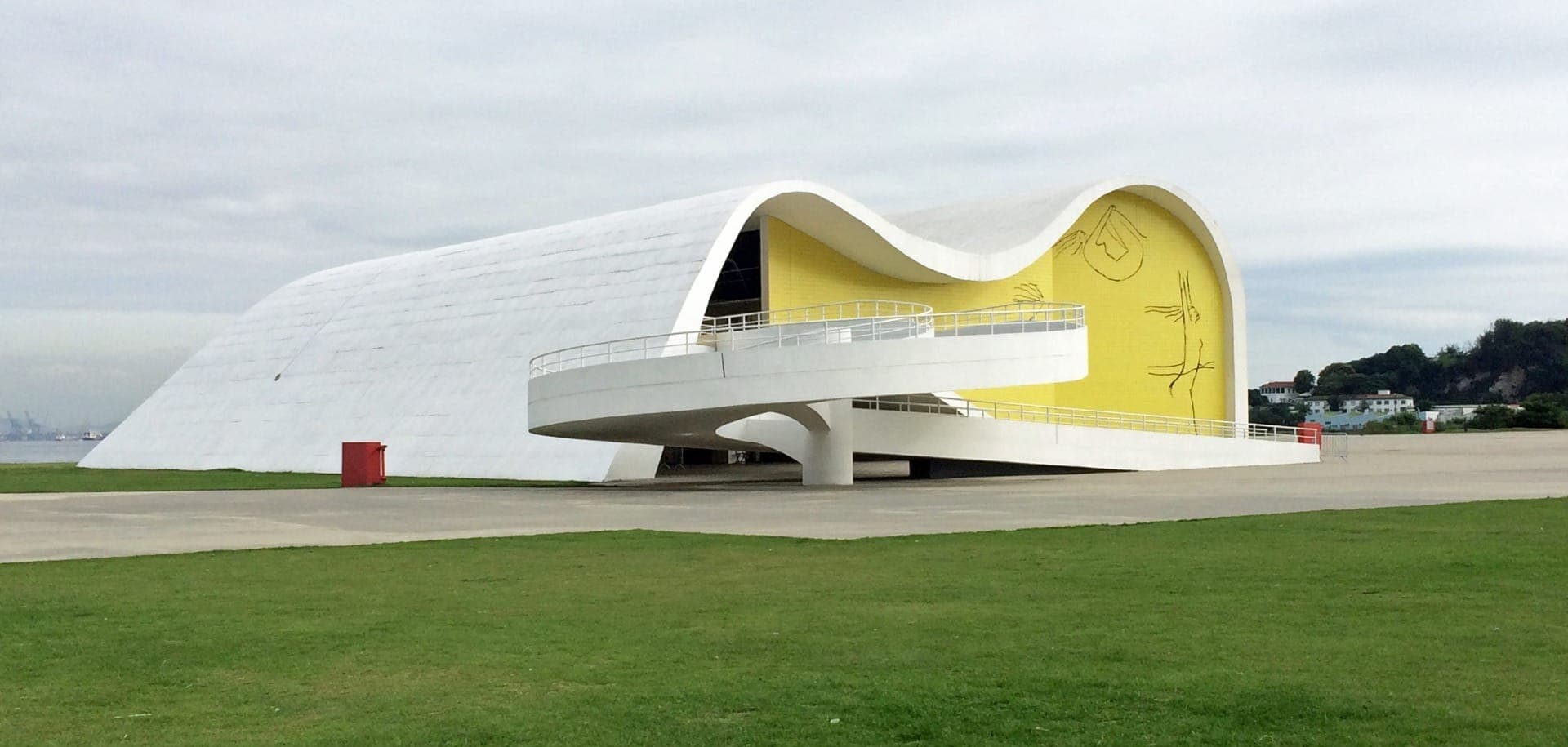 Teatro Popular Oscar Niemeyer