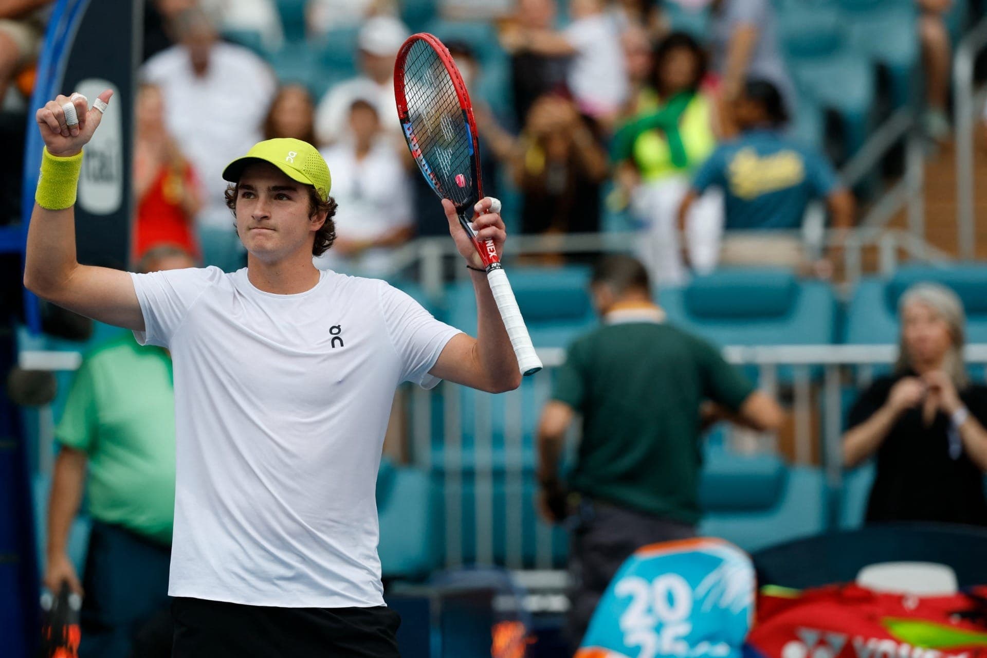 João Fonseca volta à quadra nesta segunda-feira (24) no Masters de Miami