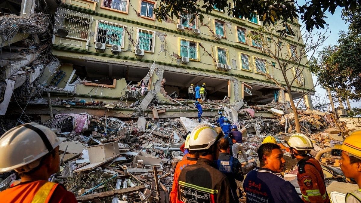Terremoto em Mianmar