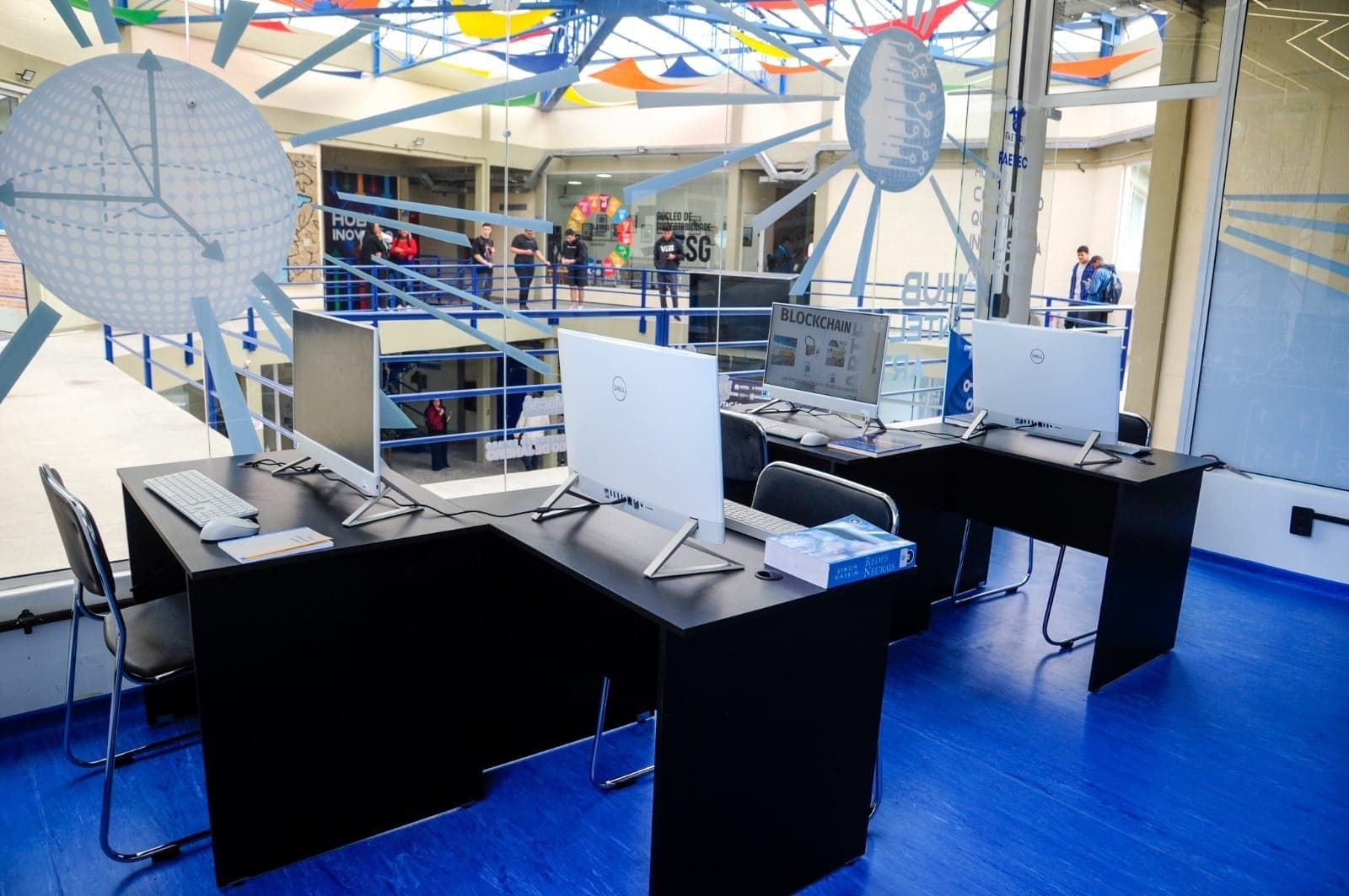 Laboratório computação quântica Faetec