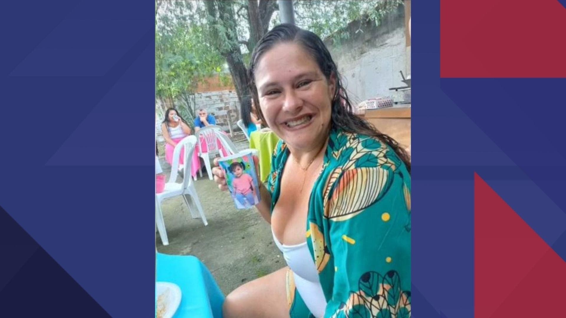 Camila Viana Fernandes, de 38 anos, foi baleada na cabeça e morreu na hora
