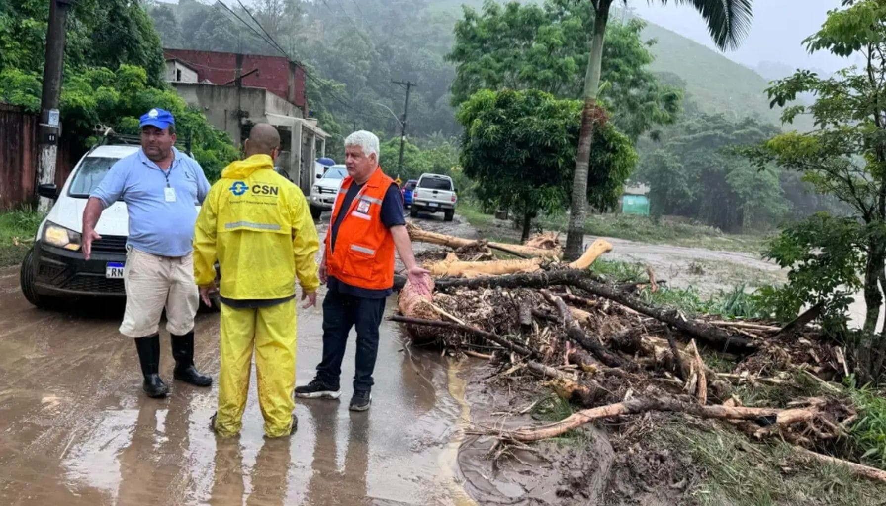 Chuva diminui no Rio, mas risco é alto para deslizamentos