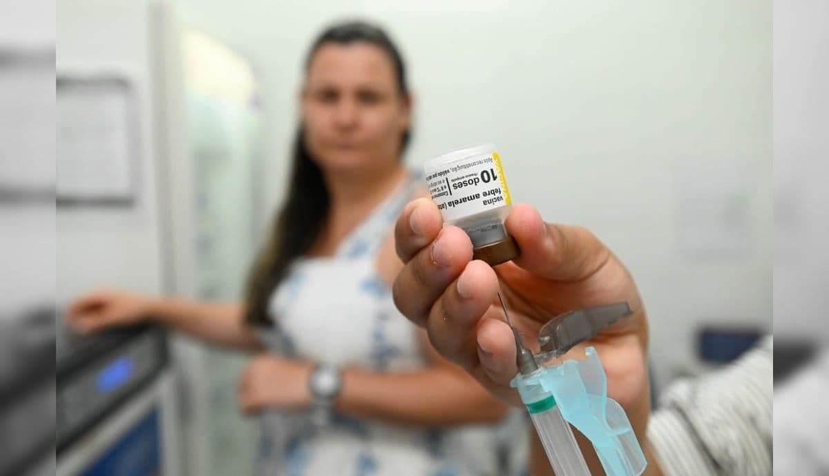 Vacinação vai até as 17 horas