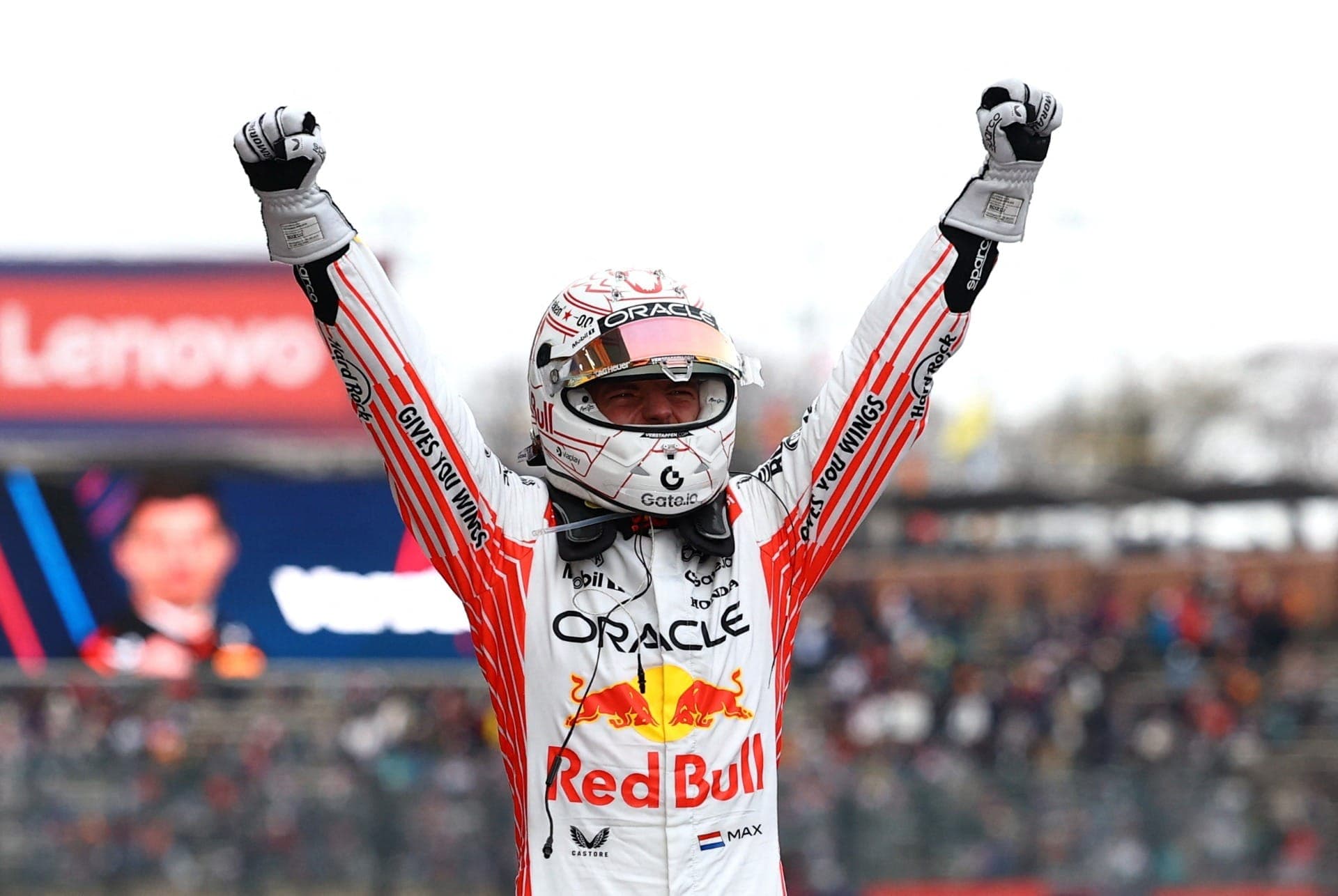 Verstappen iguala marca de Schumacher, Hamilton e Prost ao vencer em 10 temporadas seguidas