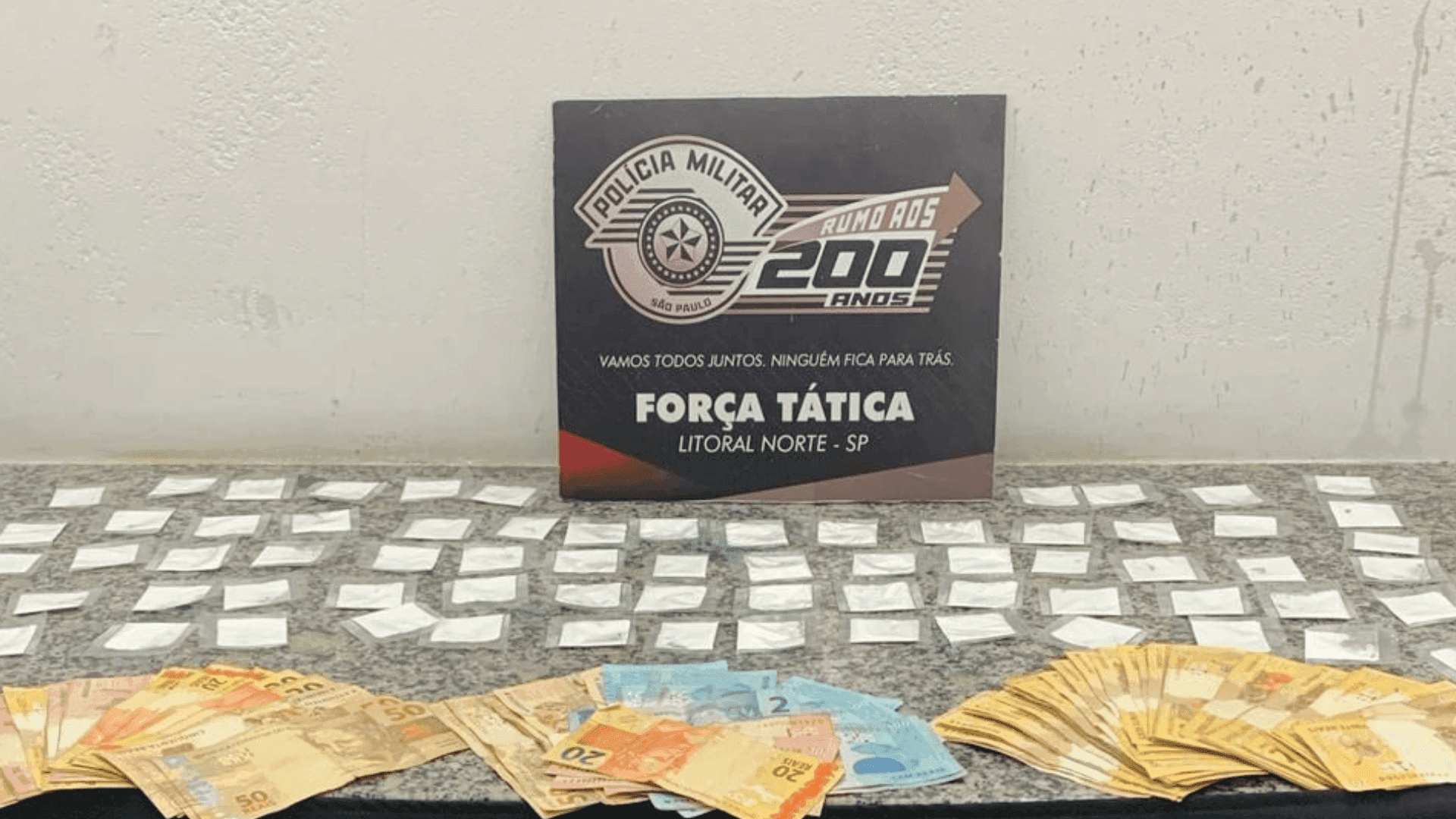Homem de 41 anos é preso por vender drogas por "delivery” em Caraguatatuba